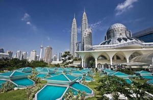 Малайзия смягчает требования для претендентов на визу инвестора 