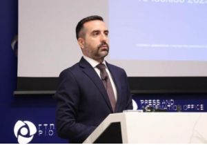 Министр по делам миграции Кипра